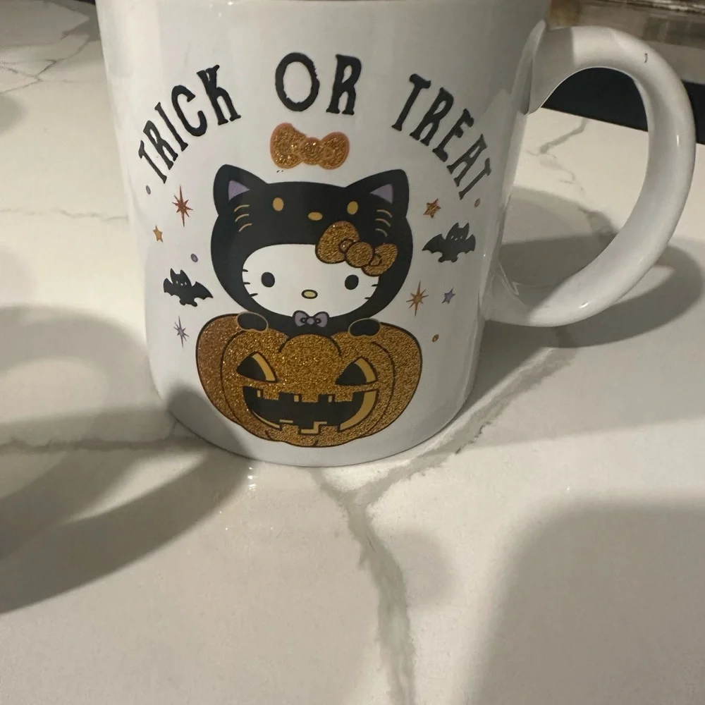 Hello kitty Mug - Picture 2 of 3